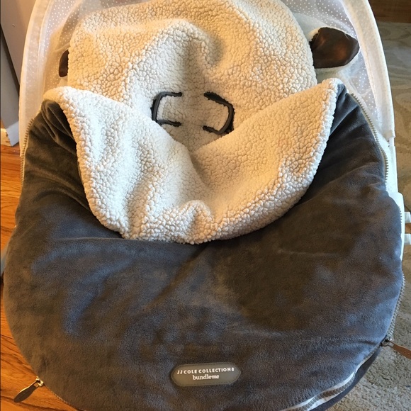 JJ Cole Collections BundleMe - Picture 1 of 4